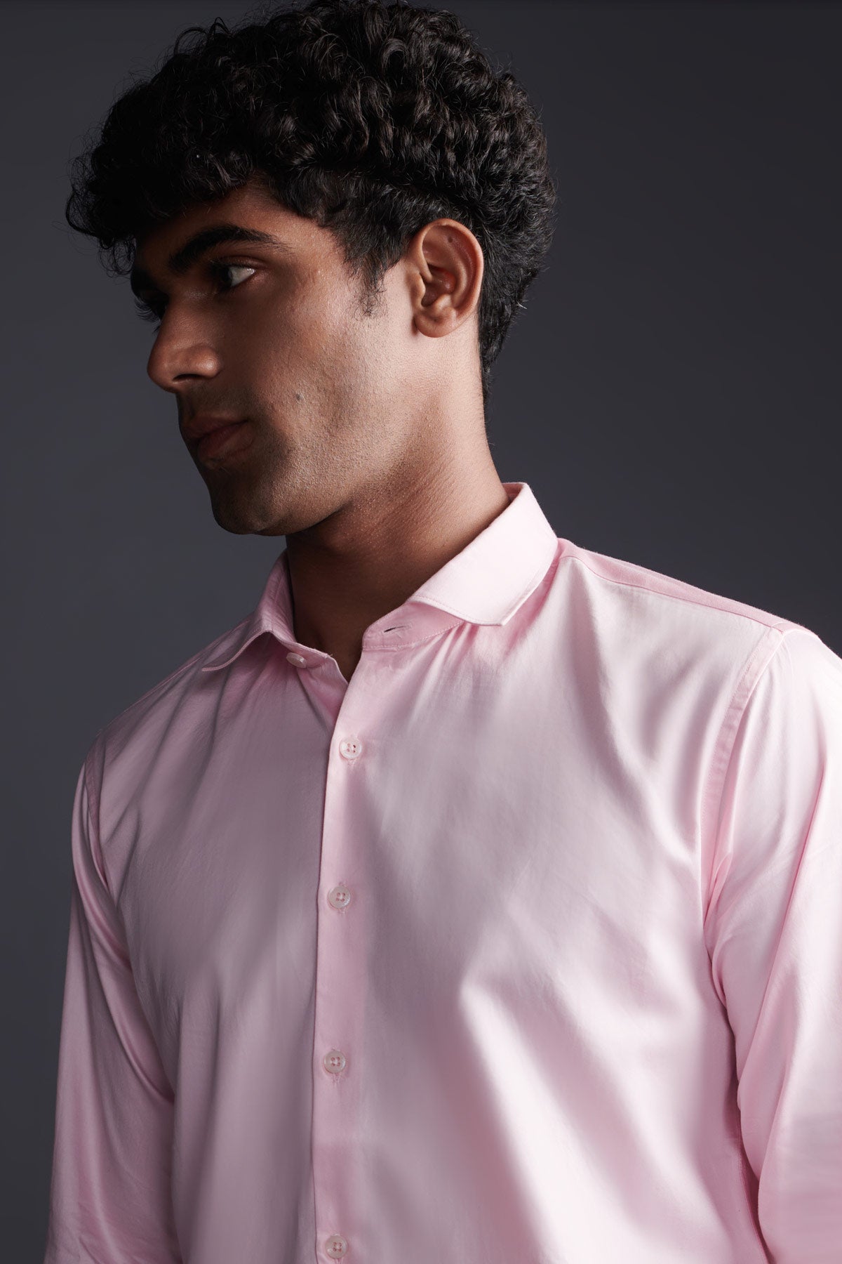 http://www.beyours.in/cdn/shop/files/pastel-pink-shirt-2.jpg?v=1695756003