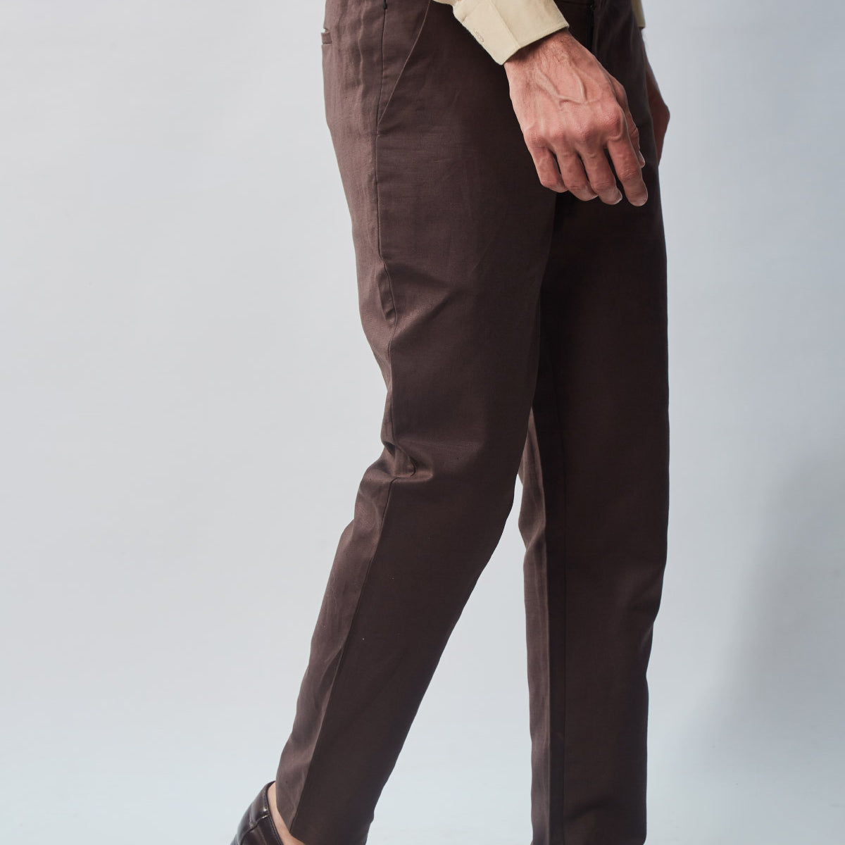 What color goes with brown mens pants  Quora
